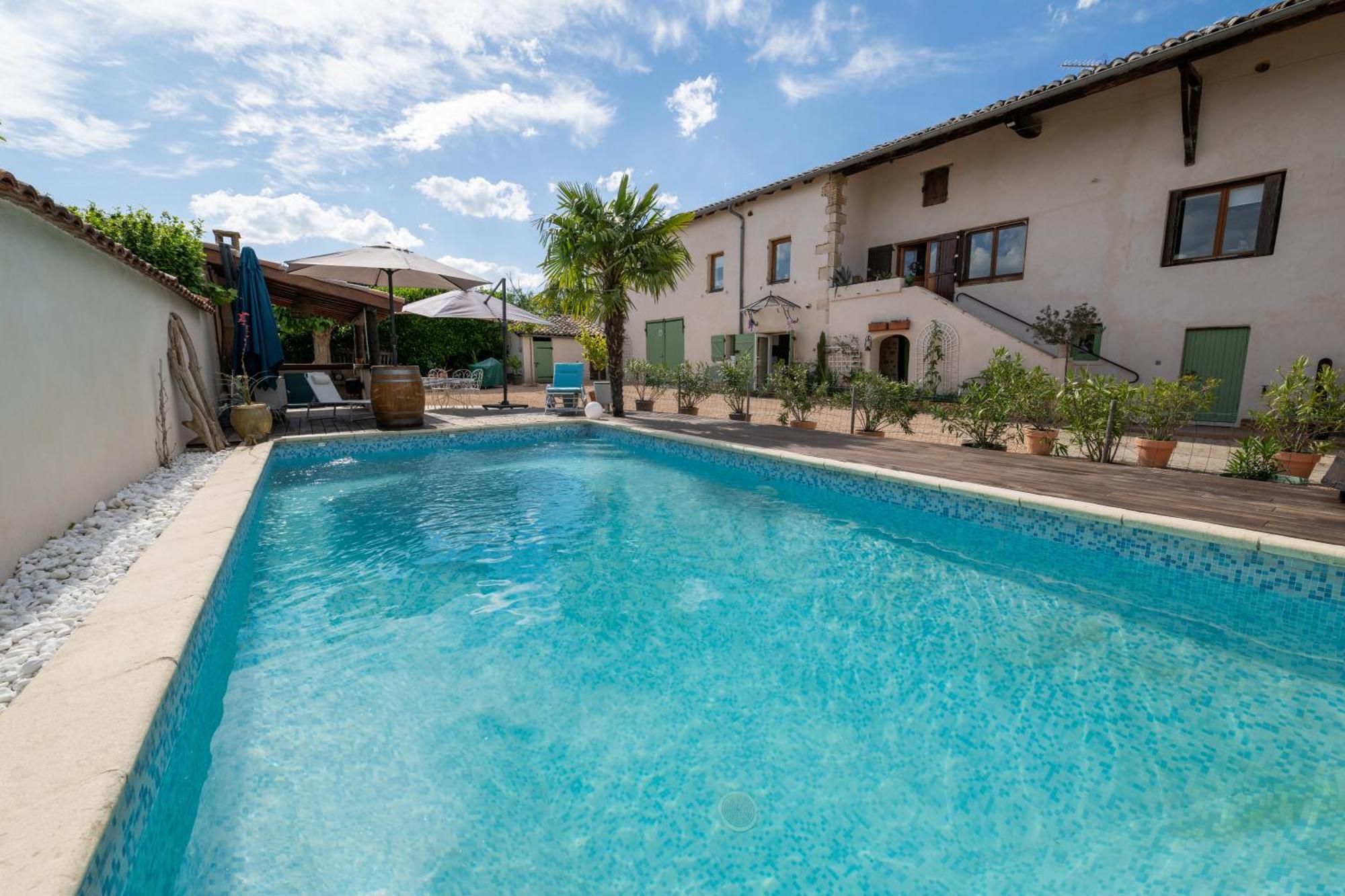 Cocon De Morgon Bed & Breakfast Villie Morgon Bagian luar foto